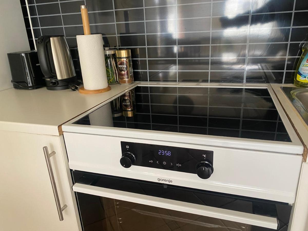 Walo Apartments Tromso - Alfheim 10 Min Walk To City Centre - No Parking 외부 사진